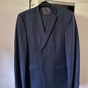 Navy Original Penguin Suit 42L
